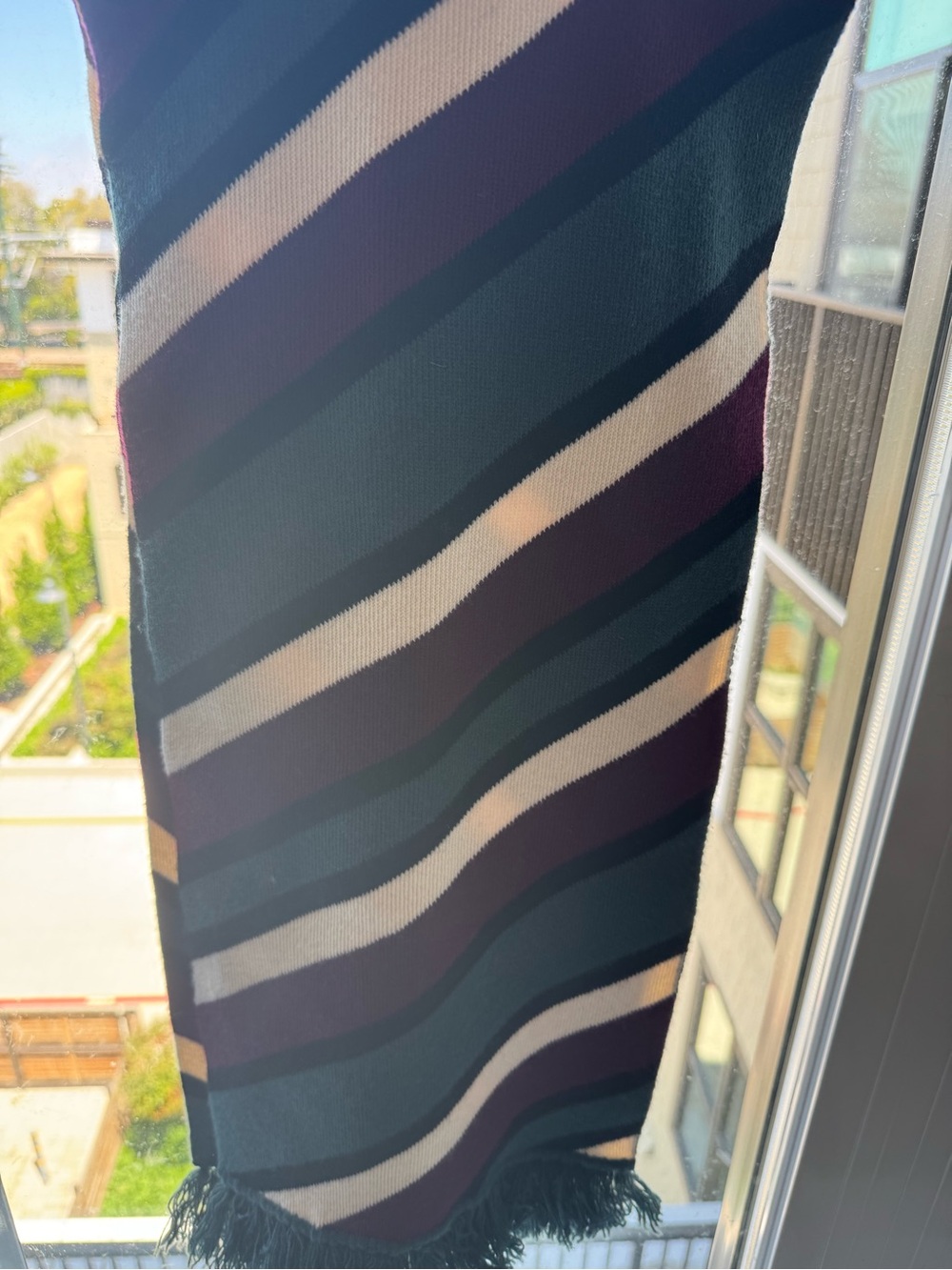 Christmas Vibe - Burberry Burgundy and Green Striped Cashmere Scarf - Picture 7 of 7